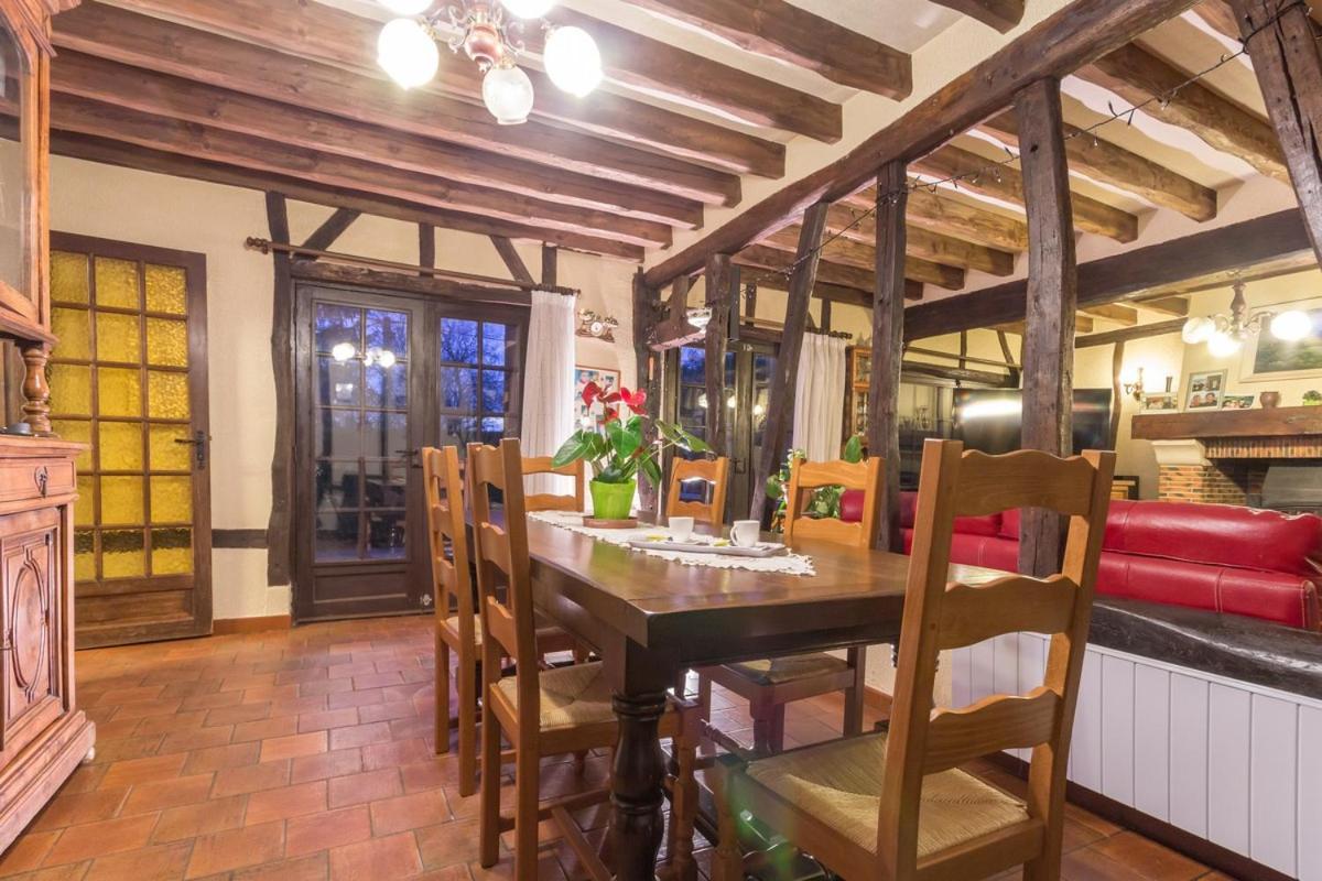 Les Riflets Bed & Breakfast Conches-en-Ouche Exterior photo